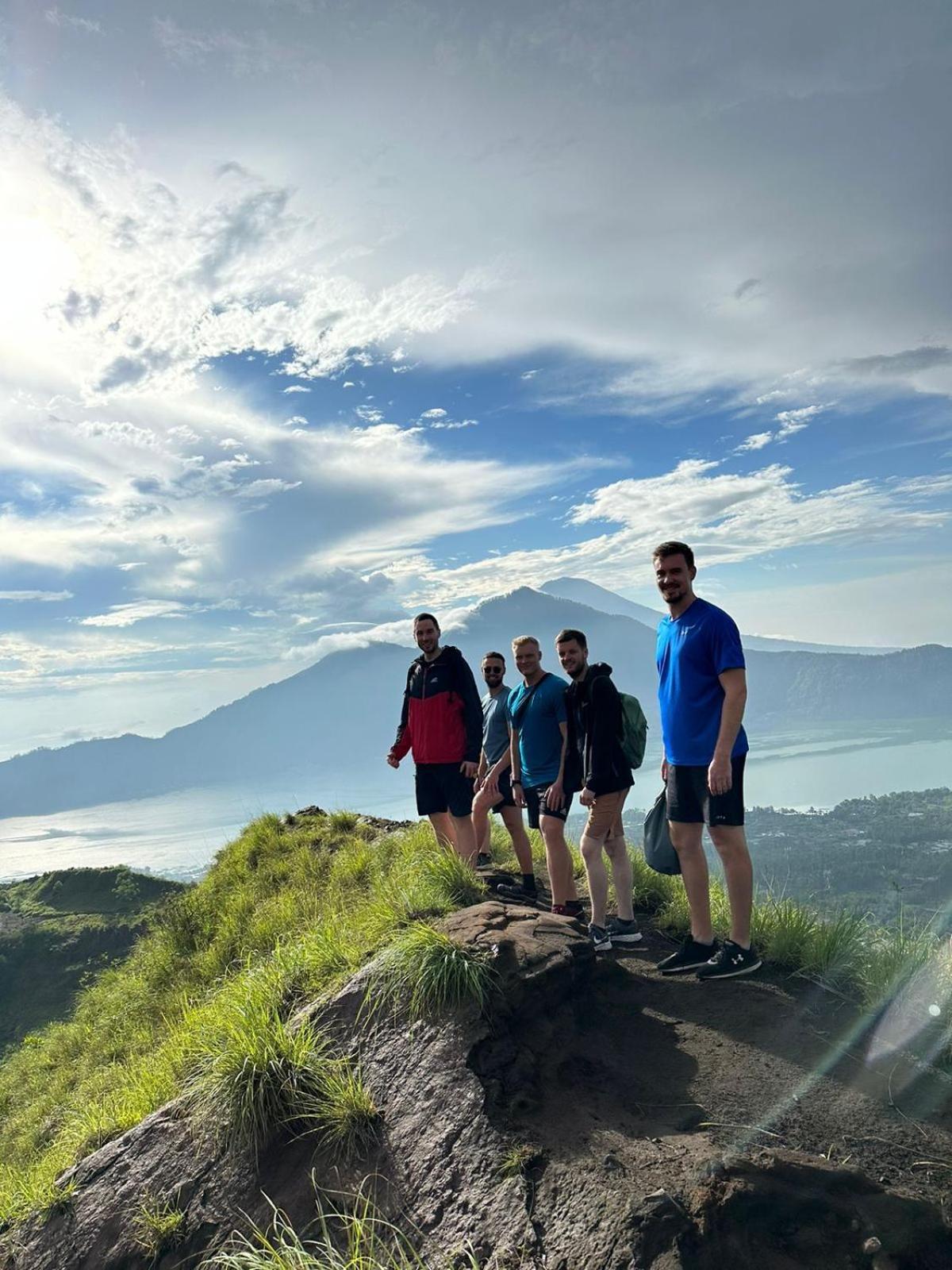 Batur Volcano Basecamp Kubupenlokan Екстериор снимка